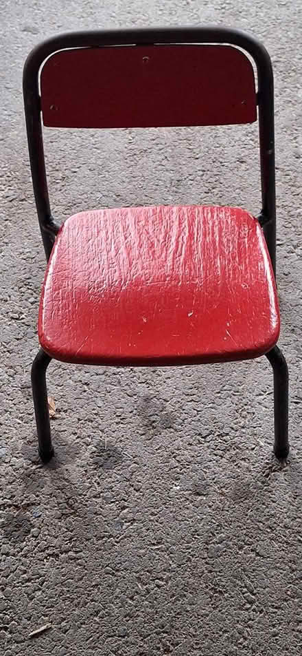 Photo of free Child-Size Chair (Malvern WR14) #1