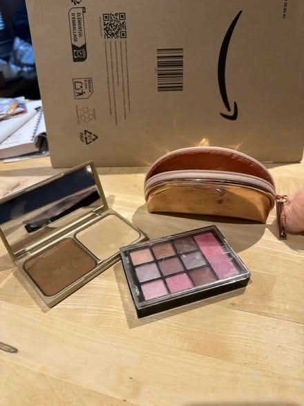 Photo of free Selection of makeup (Streatham Hill) #2