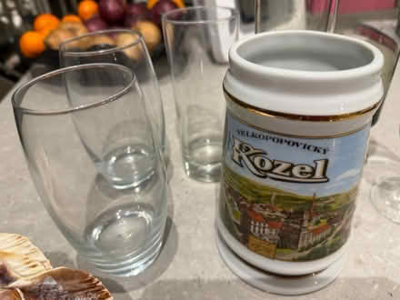 Photo of free A selection of glasses (Windsor SL4) #3