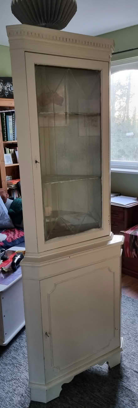 Photo of free White corner unit (CO5 Abberton) #1