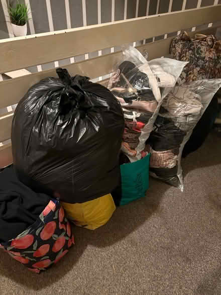 Photo of free Women’s clothes/shoes etc (HP2) #1