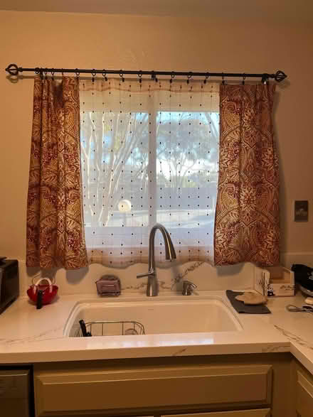 Photo of free Kitchen curtain with black rod (Lafayette/Calle de Primavea) #1