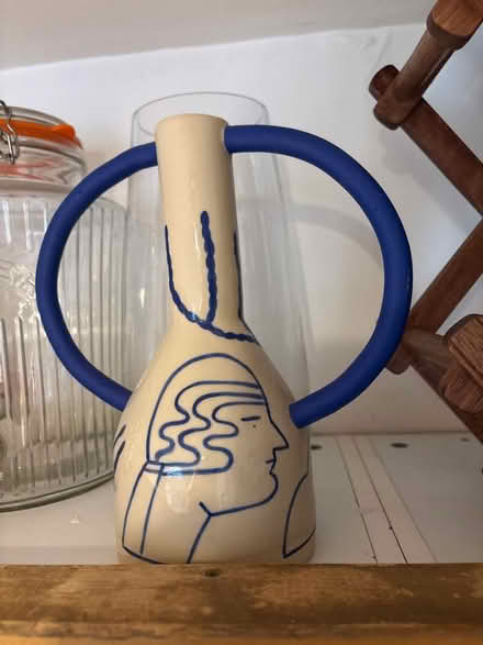 Photo of free Vase (W11) #1