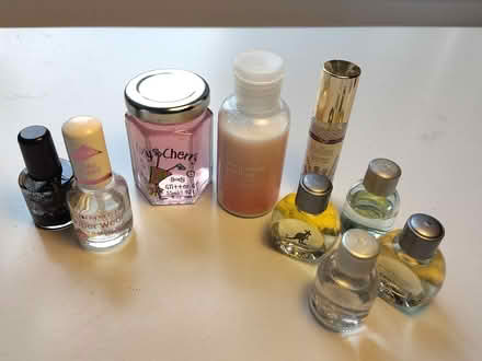 Photo of free Assorted makeups and perfumes (South Croydon CR2) #3