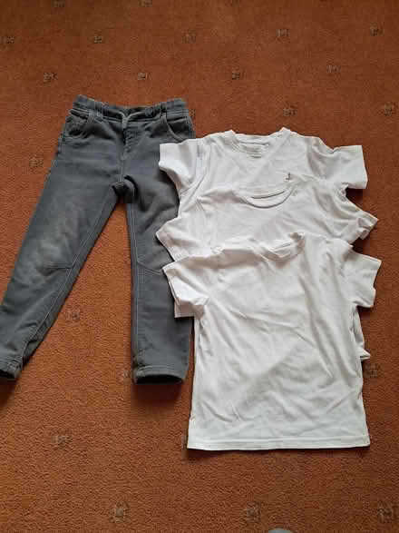 Photo of free Jeans and t-shirts (Belper DE56) #1