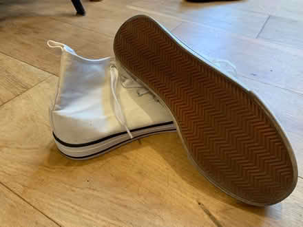 Photo of free Size 7 shoes, Kieth Haring (TW12 (Hampton)) #3