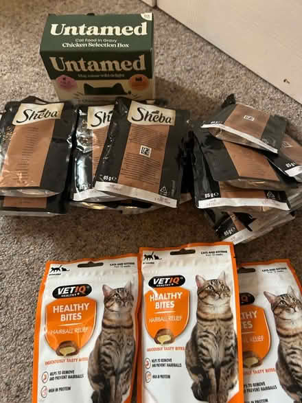 Photo of free Wet cat food (Musselburgh EH21) #1