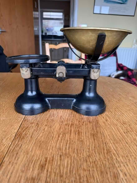 Photo of free Vintage Balance Scales (Wincobank S9) #4