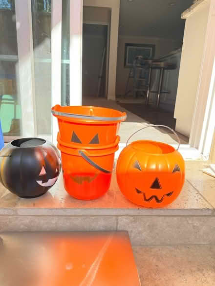 Photo of free stuff (840 Tamarack lane, Sunnyvale) #1