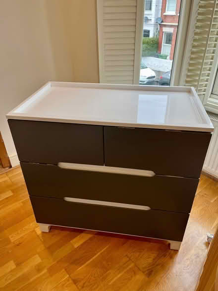 Photo of free Gorgeous baby changing table and drawers (cost £400 new) (Fulham Palace Rd W6) #2