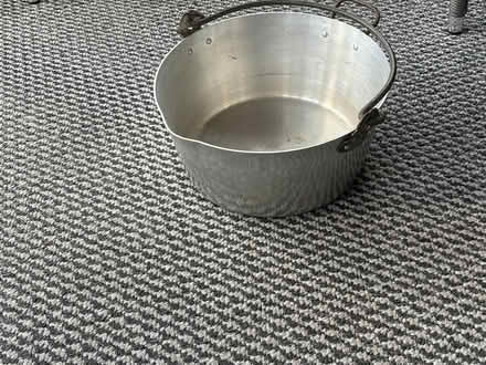 Photo of free Large Saucepan with handle (Kidderminster DY10) #1