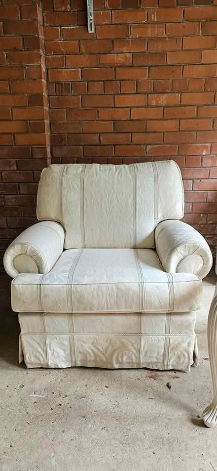 Photo of free Lounge suite with tables (Ringwood VIC) #4