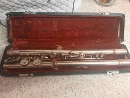 Photo of free VINTAGE FLUTE musical instrument (CA7) #1