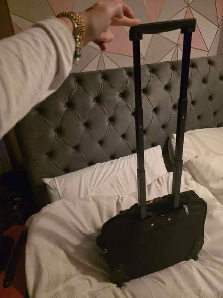 Photo of free Suitcase bag (Cavendish DE23) #4