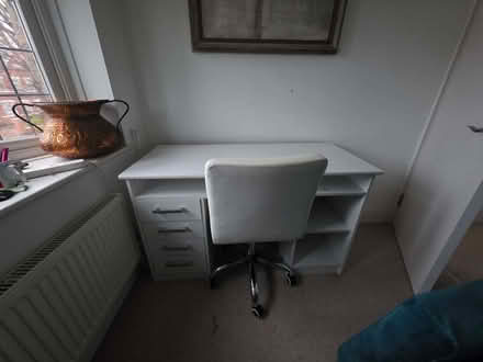 Photo of free Study desk (St Margarets TW1) #1