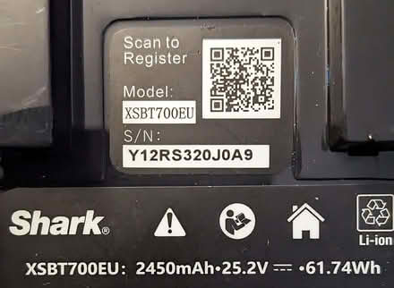 Photo of free Shark Vacuum Battery Model XSBT700EU (PL4) #3