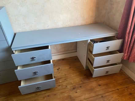 Photo of free Dressing table (Englefield Green TW20) #1