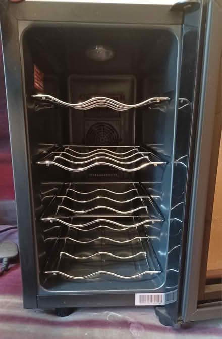 Photo of free 6 bottle wine cooler/fridge (Stockbridge, Edinburgh EH3) #2