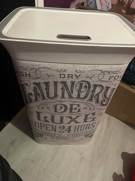 Photo of free White washing baskets (Southborough BR2) #1