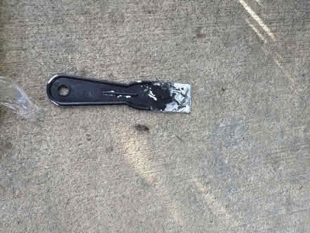 Photo of free paint scraper tool (Robbinsville) #1