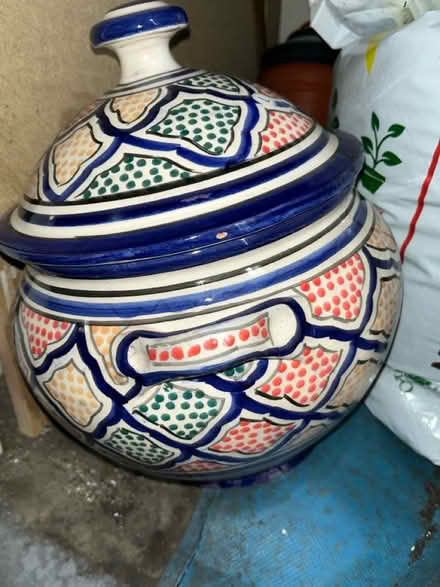 Photo of free Ceramic pot with lid - Heavy (Camberwell SE5) #2