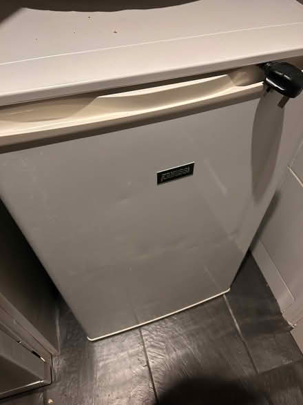 Photo of free Zanussi Fridge. Working but with side door shelves broken. (Churchgate EN8) #1