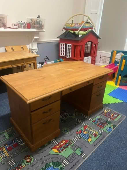 Photo of free Wooden Desk (Norham Manor OX2) #1