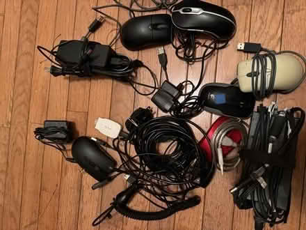 Photo of free misc computer stuff #3