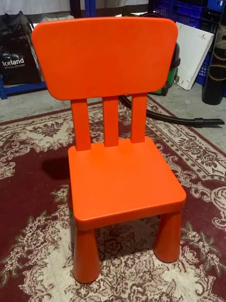 Photo of free kids chair red colour (AB21) #1