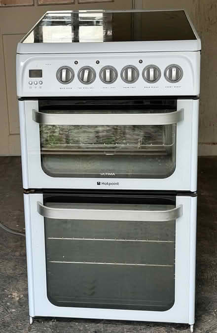 Photo of free Hotpoint double oven cooker, 49.5cm (South Harting) #1