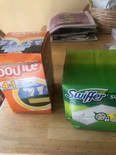 Photo of free Swiffer and Bounce (North Hollywood) #1