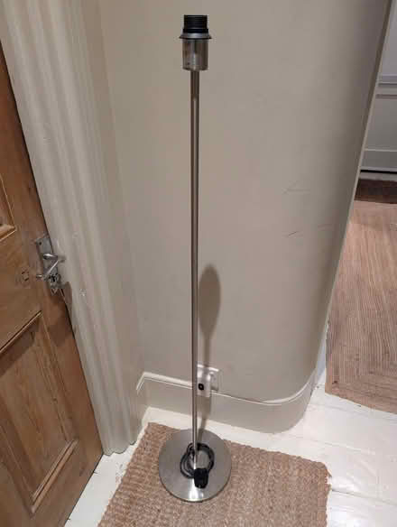 Photo of free Floor Lamp (Brixton SW2) #1