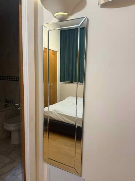 Photo of free Mirrors (W1u 6bt) #1
