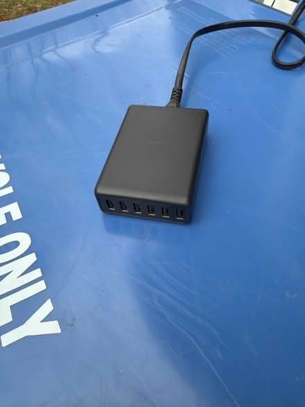 Photo of free 6 port usb charger (Matawan NJ) #1