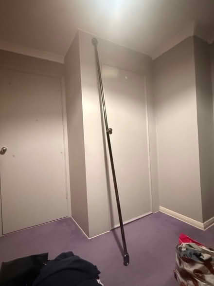 Photo of free Extendable curtain pole (Ottershaw. Chertsey) #1