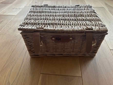 Photo of free Hamper Basket (Hurstpierpoint BN6) #3