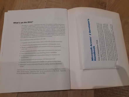 Photo of free Microsoft Computer Developer's Handbook. Like New. (Sunningdale SL5) #3