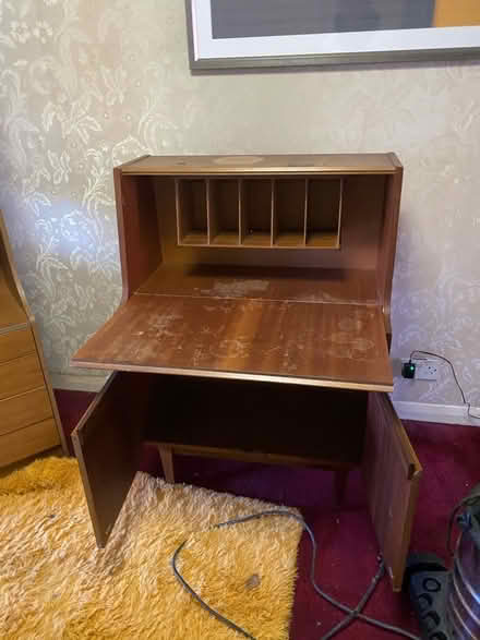 Photo of free Writing table (Englefield Green TW20) #2