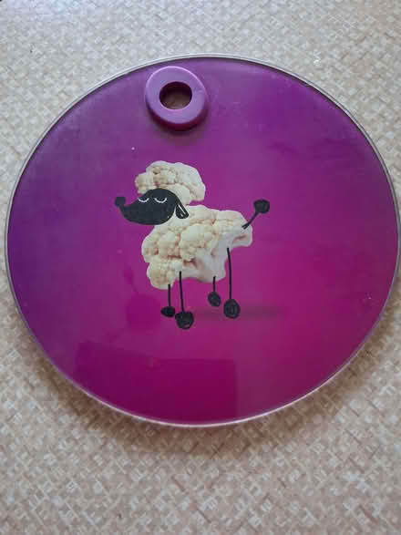 Photo of free Round glass cutting board (Northcourt OX14) #1