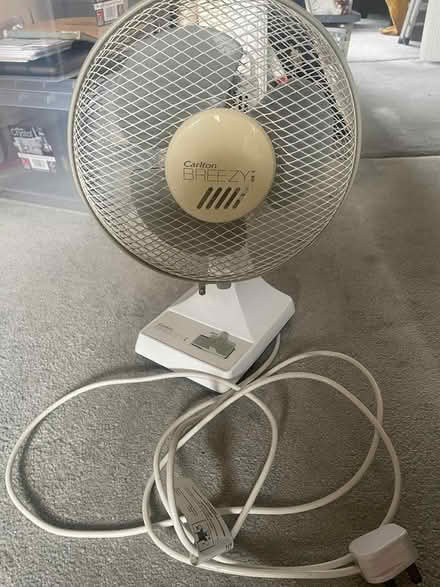 Photo of free 9" / 27cm Oscillating Fan (Liverpool L17 near Jericho L) #1