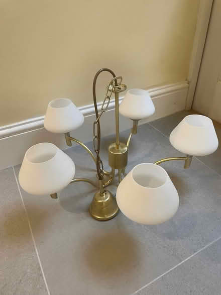 Photo of free 5-bulb ceiling light (Bathwick) #1