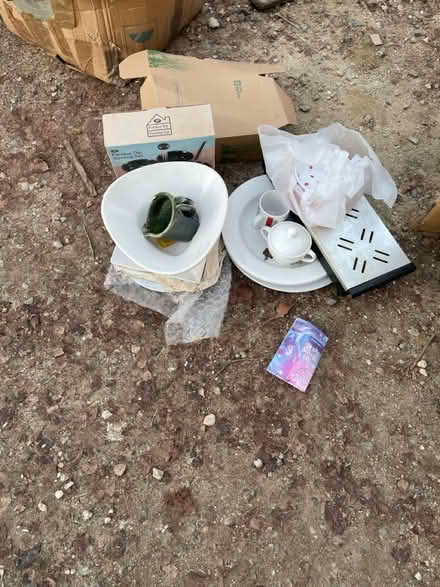 Photo of free Mixed ceramics and warming tray (Marston OX3) #1