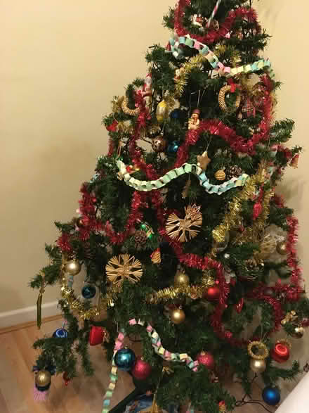 Photo of free Christmas tree no box (Near Old Street Station) #2