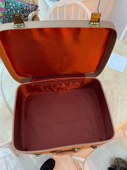 Photo of free Vintage vanity case (Royal Leamington Spa CV32) #2