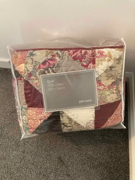 Photo of free John Lewis Quilt (Willingdon BN20) #1