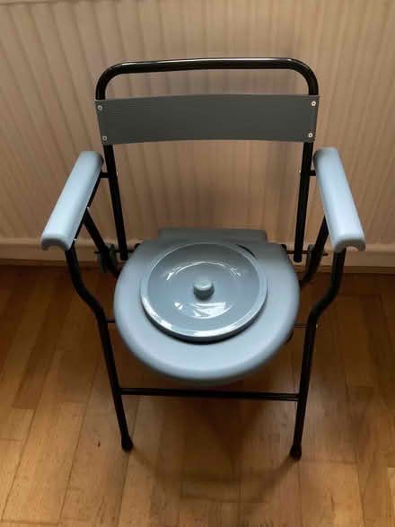 Photo of free Commode (Lea Industrial Estate AL5) #1