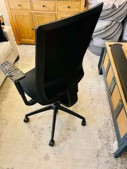 Photo of free Ergonomic office chair (Earls Court SW10) #1
