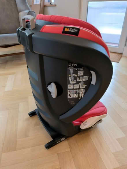 Photo of free BeSafe iZi high back booster seat (Thorpe Bay SS1) #3