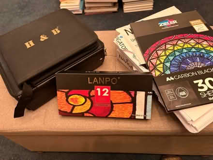 Photo of free Art set (Seal TN15) #1