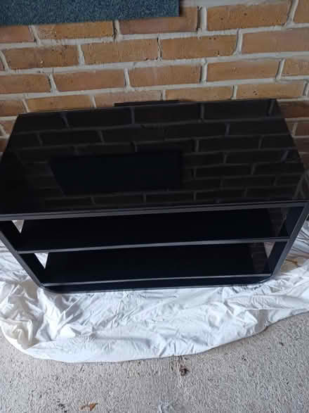 Photo of free TV Stand (CM12) #1